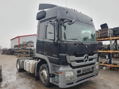 Поступление Mercedes Actros MP3