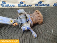 Кулак поворотный правый